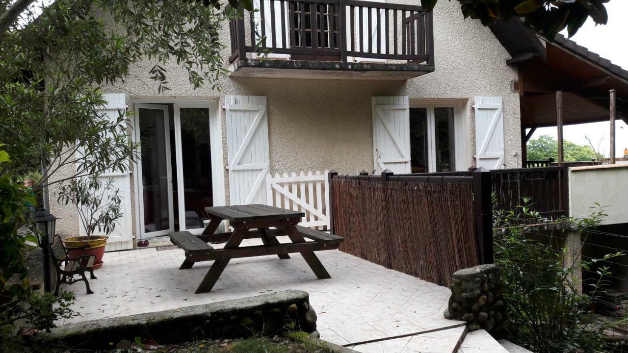 B&B En Plein Coeur De La Foret Artiguelouve Esterno foto